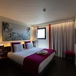 Mercure Centre 4* פרפיניין
