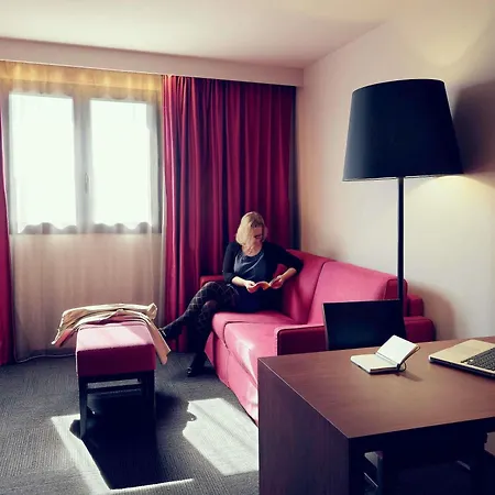 Mercure Centre 4* بيربينيو