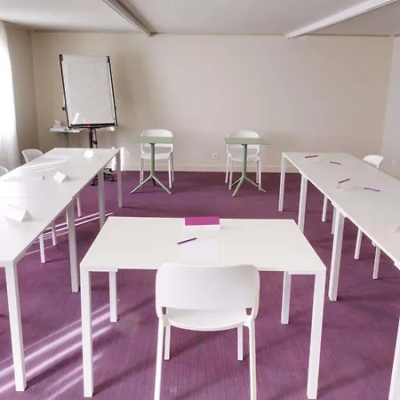 Mercure Centre فندق