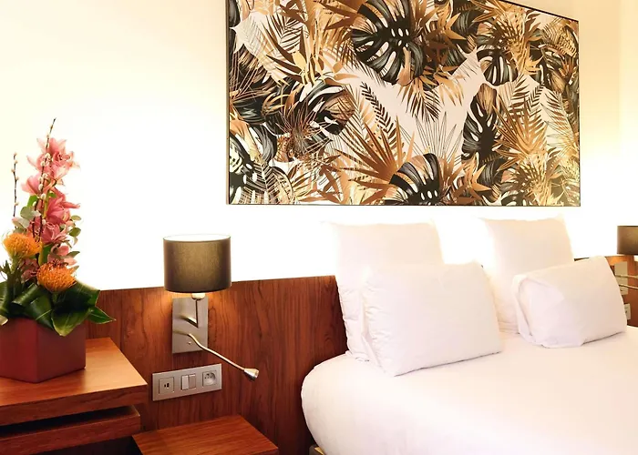 Ξενοδοχείο Mercure Centre 4*