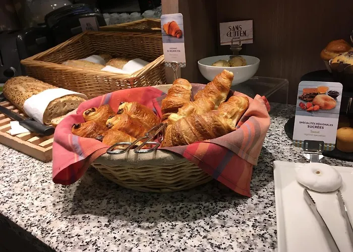 Ξενοδοχείο Mercure Centre 4*